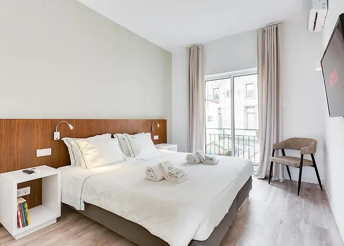 1br - Bridges * Porto